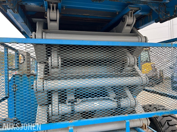 Genie GS-5390RT dieseldrevet terrengsakselift med 18,1 m arbeidshøyde og stor plattform 16 of 25
