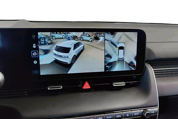Hyundai Ioniq 5 12 of 24