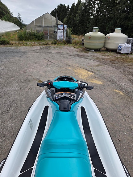 Sea-Doo GTI 130 2023 – Kun 75 timer – Original Sea-Doo Big One-henger – Trekk 6 of 6