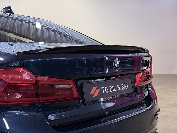 BMW 530e 10 of 30