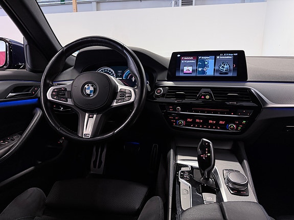 BMW 530e 17 of 30