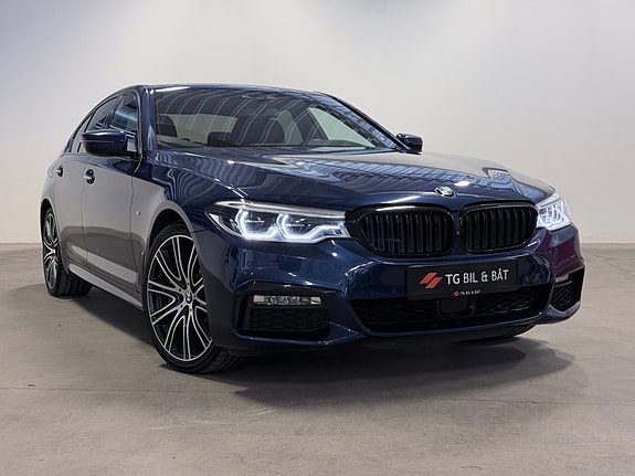 BMW 530e 2 of 30