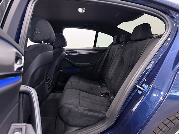 BMW 530e 16 of 30