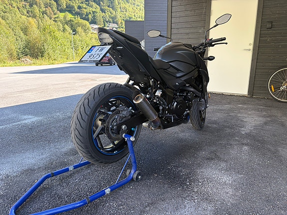 Suzuki GSX-S 750 3 of 9