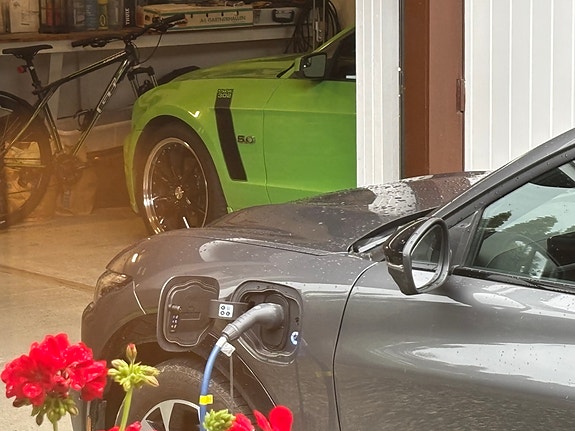 Ford Mustang 5 of 9