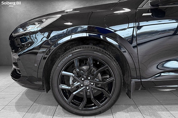 Ford Kuga 12 of 27