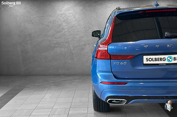 Volvo XC60 11 of 30