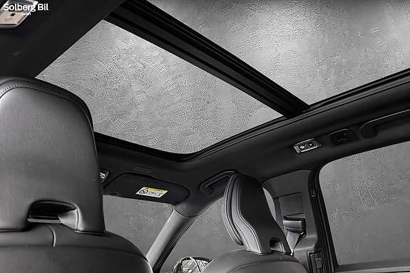 Volvo XC60 27 of 30