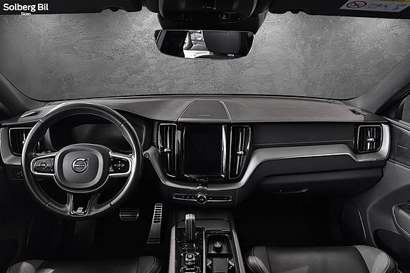 Volvo XC60 21 of 30