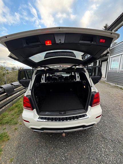 Mercedes-Benz GLK220 22 of 23