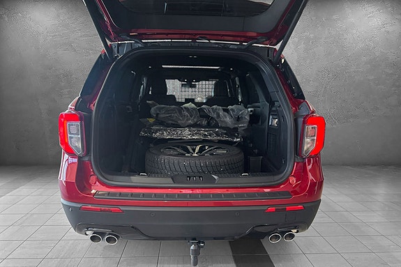 Ford Explorer 5 of 30