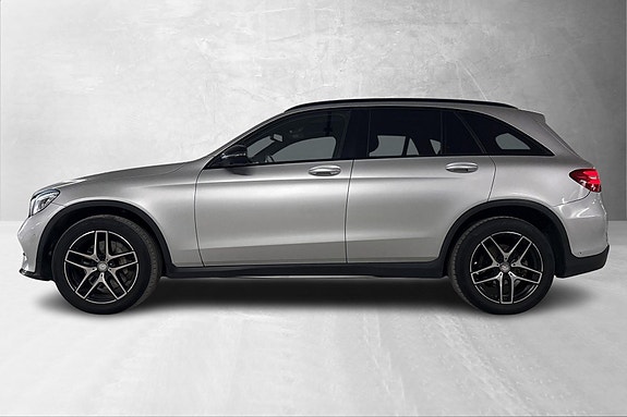 Mercedes-Benz GLC350 e 2 of 29