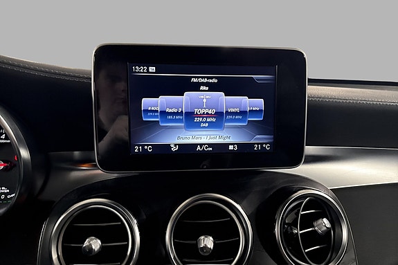 Mercedes-Benz GLC350 e 14 of 29