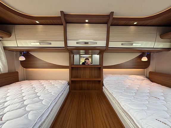 Hymer B 678 ALDE / SKINN / SOLCELLE / ROMSLIG / 21 of 29