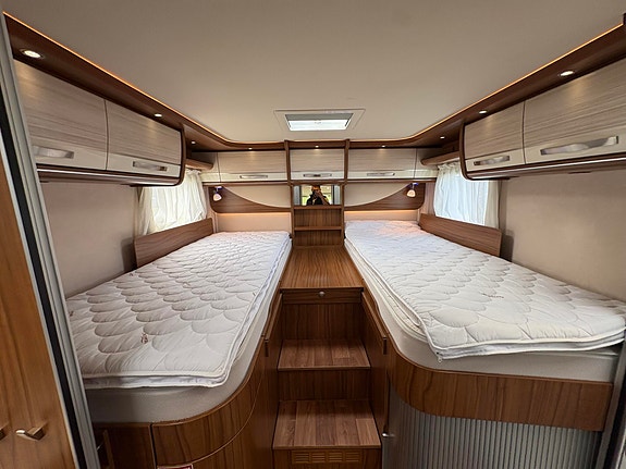 Hymer B 678 ALDE / SKINN / SOLCELLE / ROMSLIG / 18 of 29
