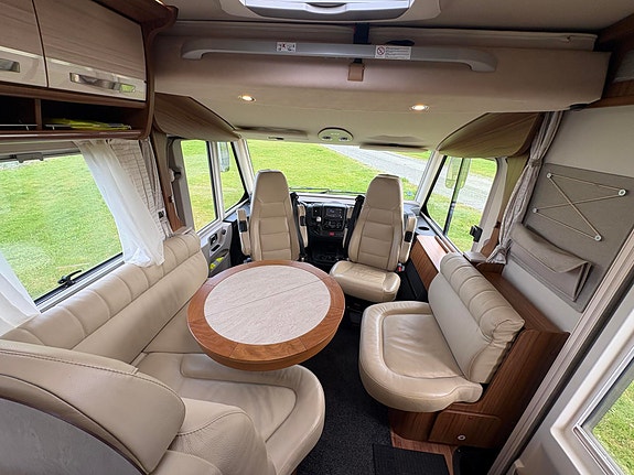 Hymer B 678 ALDE / SKINN / SOLCELLE / ROMSLIG / 6 of 29