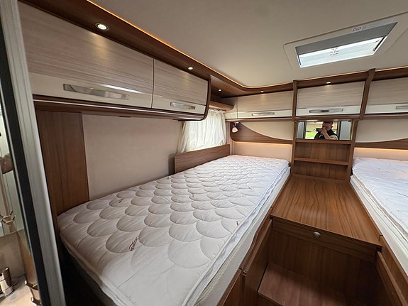 Hymer B 678 ALDE / SKINN / SOLCELLE / ROMSLIG / 19 of 29