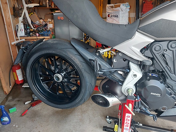 Ducati Diavel 1260 21 of 22