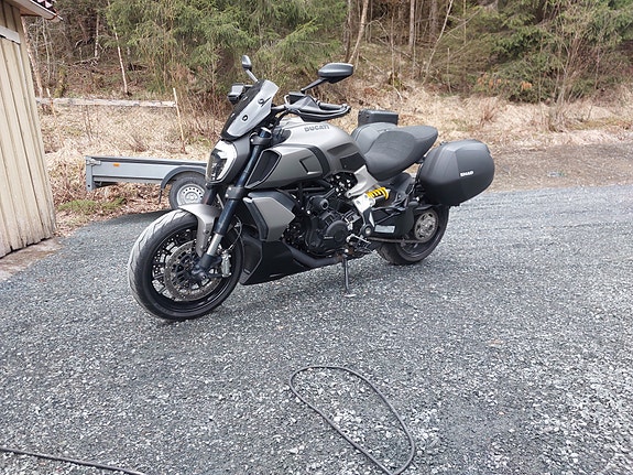 Ducati Diavel 1260 12 of 22