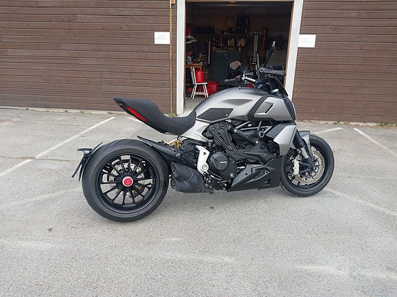 Ducati Diavel 1260 14 of 22