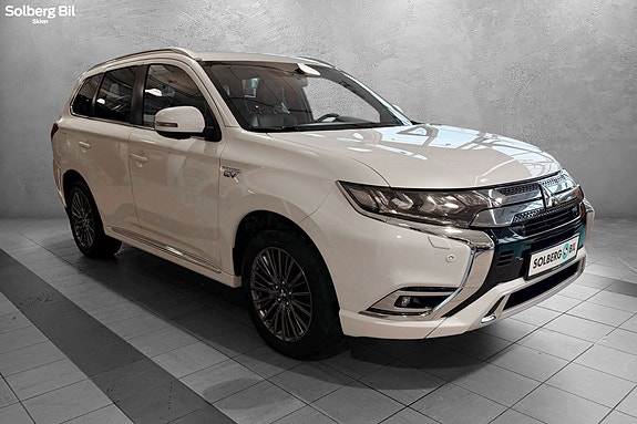 Mitsubishi Outlander 3 of 25