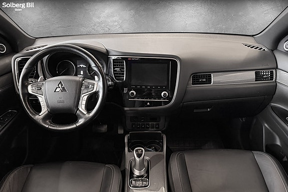 Mitsubishi Outlander 14 of 25