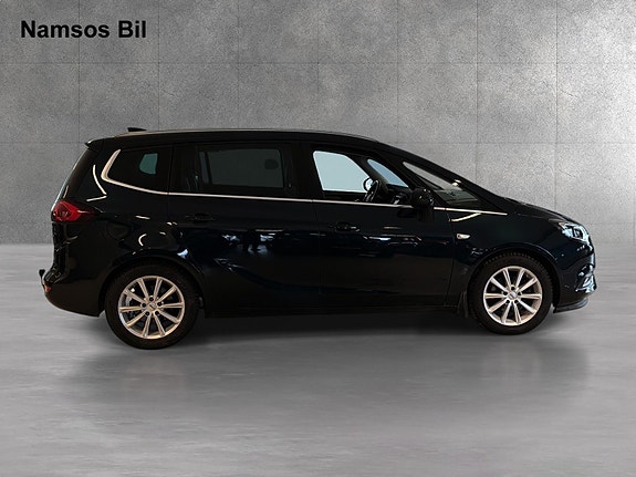 Opel Zafira Tourer 4 of 19