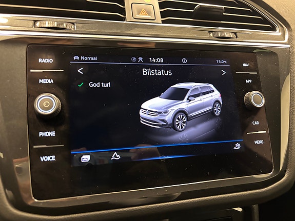 Volkswagen Tiguan 25 of 30