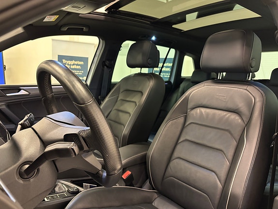 Volkswagen Tiguan 9 of 30