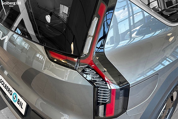 Kia EV9 6 of 30