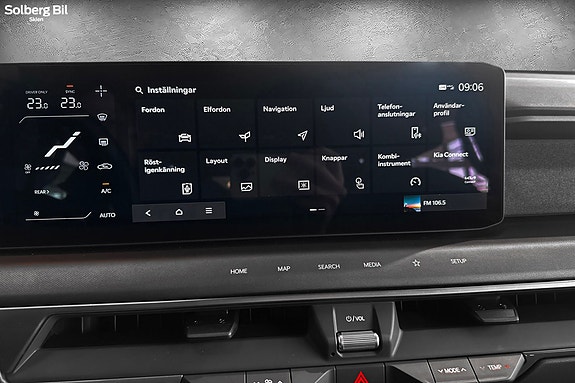 Kia EV9 14 of 30