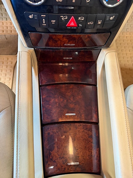 Mercedes-Benz ML280 25 of 30