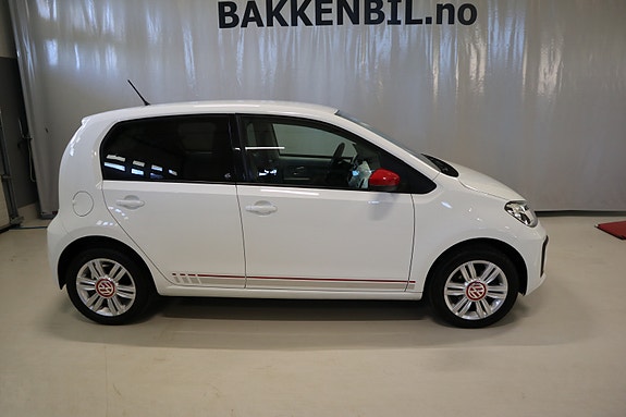 Volkswagen UP! 3 of 19