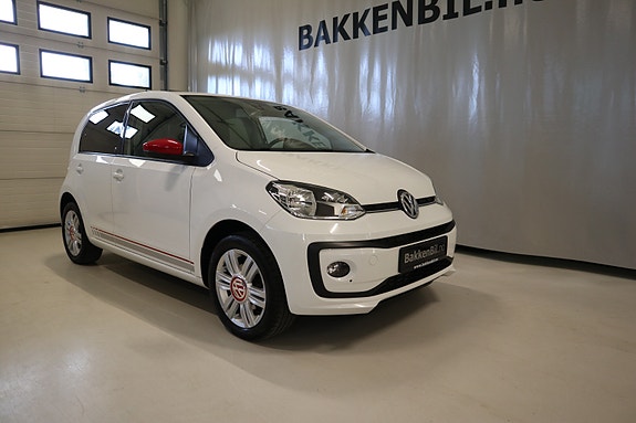 Volkswagen UP! 7 of 19