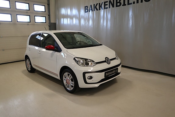 Volkswagen UP! 2 of 19