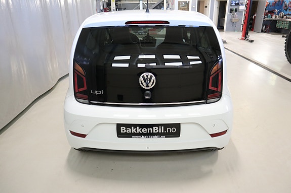 Volkswagen UP! 5 of 19