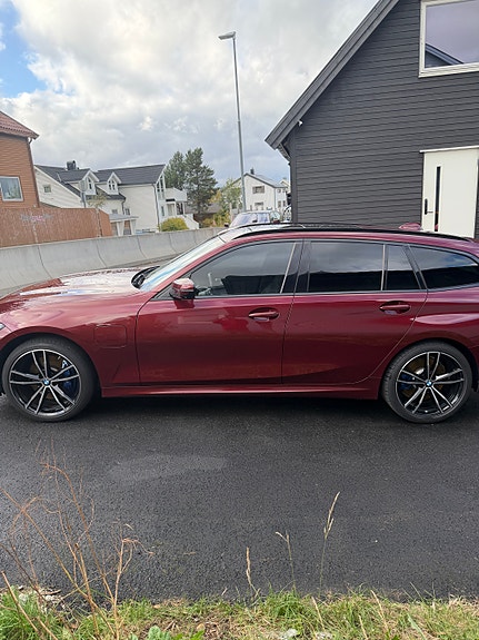 BMW 330e 6 of 30