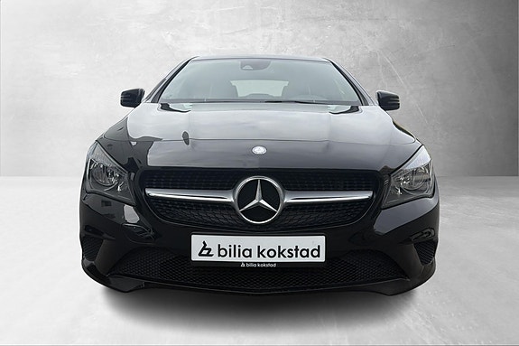 Mercedes-Benz CLA200 2 of 15