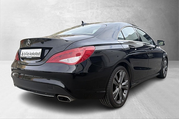 Mercedes-Benz CLA200 4 of 15