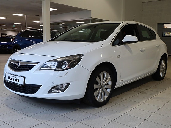 Opel Astra 3 of 26