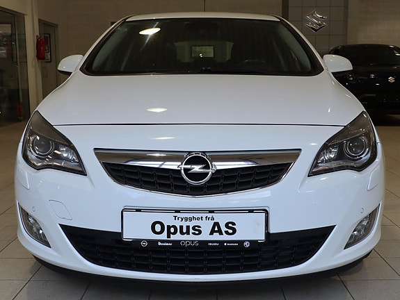 Opel Astra 2 of 26