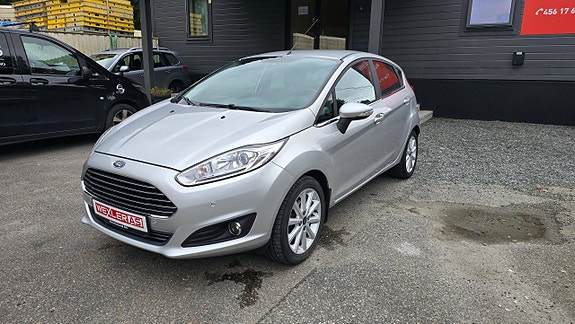 Ford Fiesta 2 of 15