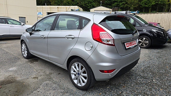 Ford Fiesta 6 of 15