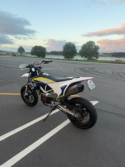 Husqvarna FS 701 2 of 6