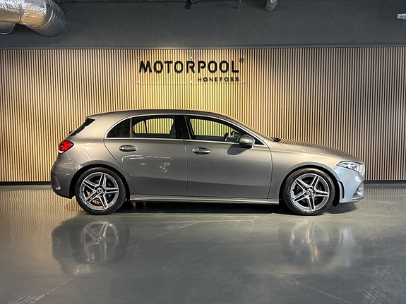 Mercedes-Benz A200 2 of 30