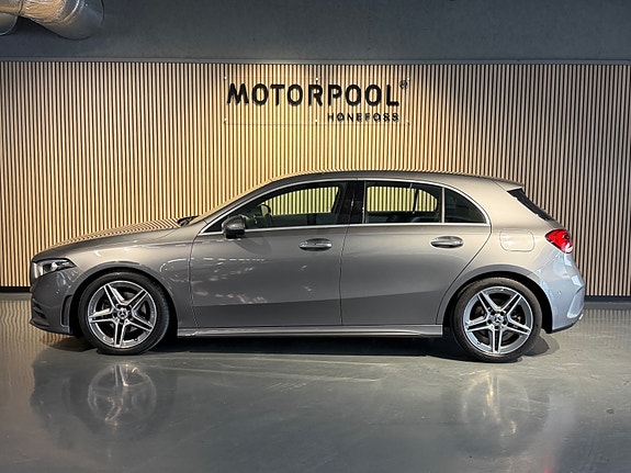 Mercedes-Benz A200 7 of 30