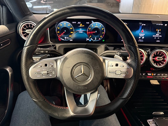 Mercedes-Benz A200 17 of 30
