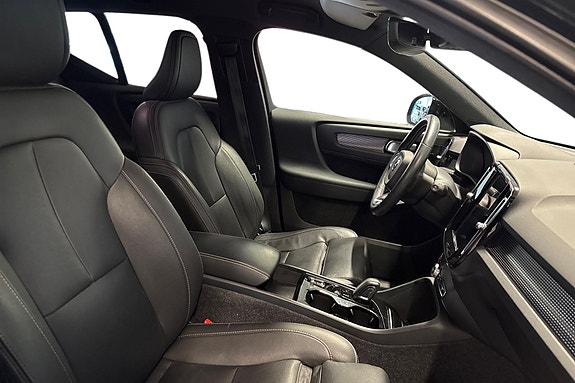 Volvo XC40 20 of 21