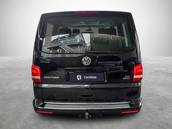 Volkswagen Multivan 4 of 30