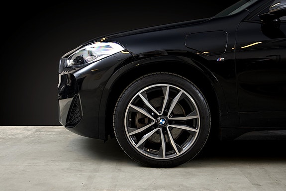 BMW X2 4 of 25